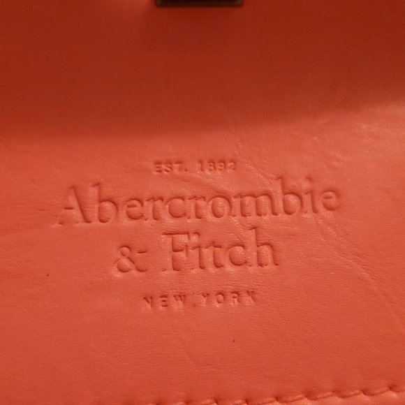 Pink Purse - Picture 3 of 3